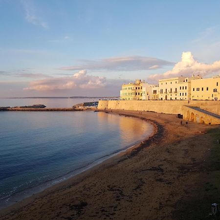 Casette Briganti - Monolocali Indipendenti Con Angolo Cottura غالّيبولي المظهر الخارجي الصورة